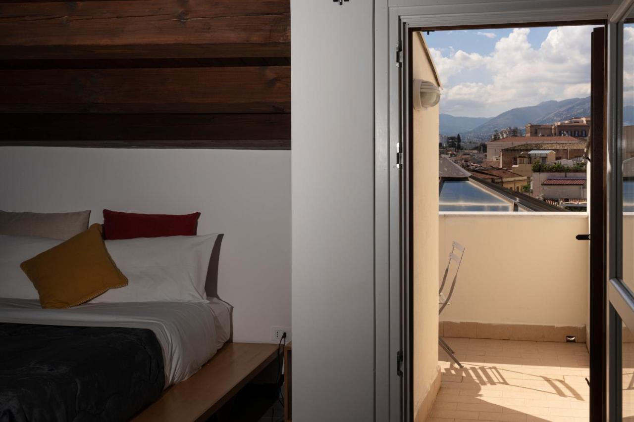 Sopra Moltivolti Guesthouse Palermo Exteriör bild