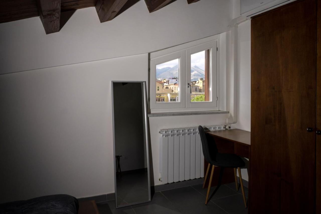Sopra Moltivolti Guesthouse Palermo Exteriör bild