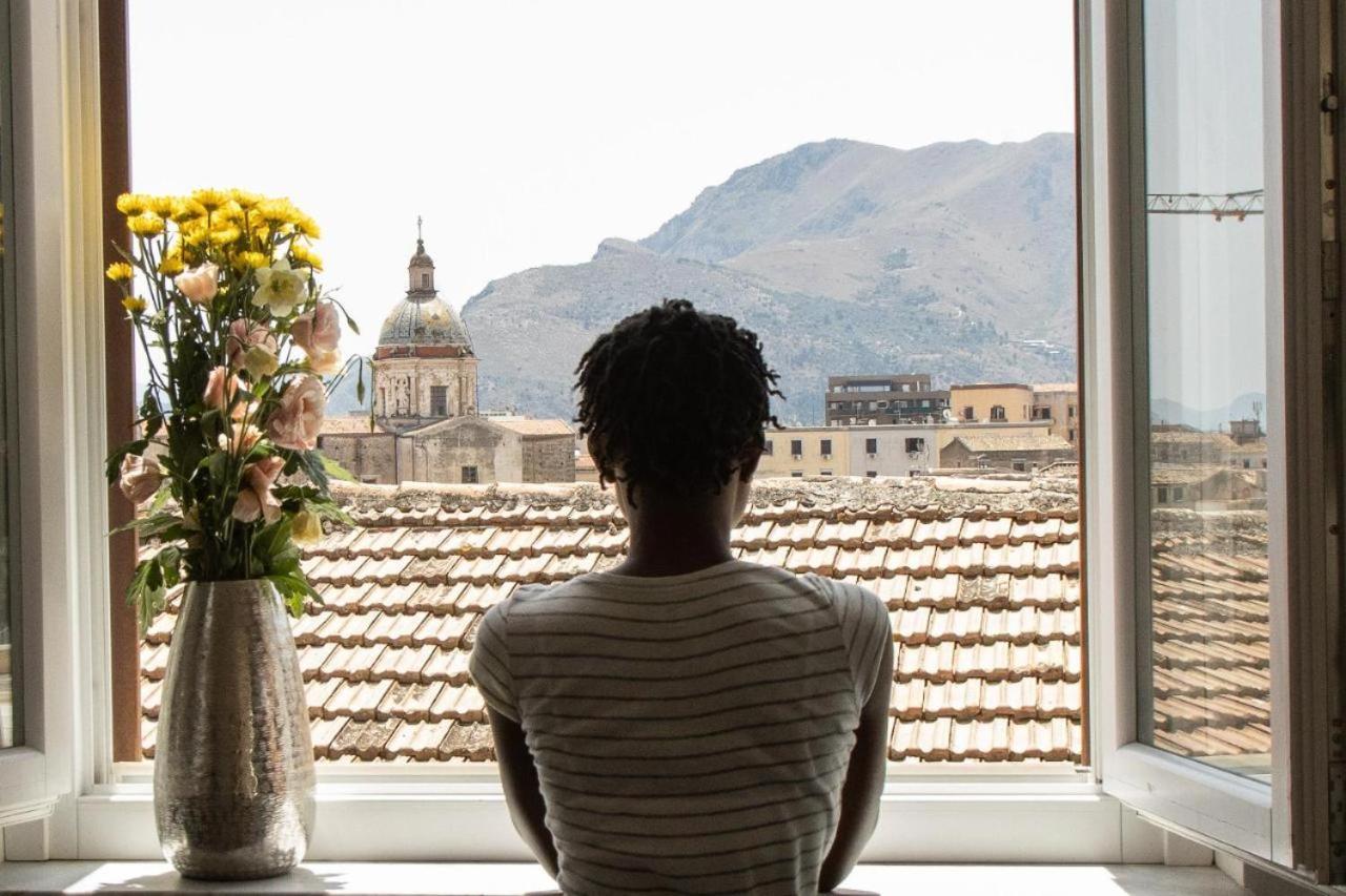 Sopra Moltivolti Guesthouse Palermo Exteriör bild
